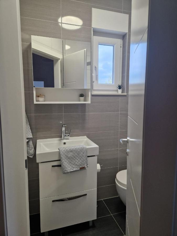 River Breeze Apartment Omiš